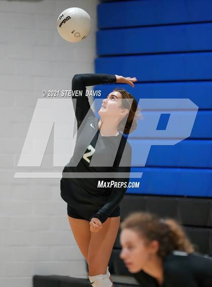 Thumbnail 3 in Sunnyslope vs. Perry photogallery.