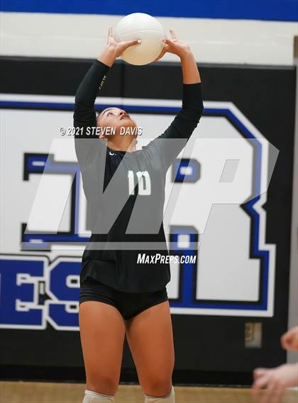 Thumbnail 3 in Sunnyslope vs. Perry photogallery.