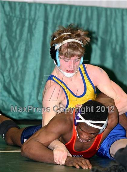Thumbnail 2 in NYSPHSAA Championships (D1 Prelims & Quarterfinals) photogallery.