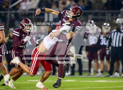 Thumbnail 2 in Carthage @ Athens (UIL 4A D2 Football Region Final) photogallery.