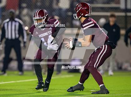 Thumbnail 3 in Carthage @ Athens (UIL 4A D2 Football Region Final) photogallery.