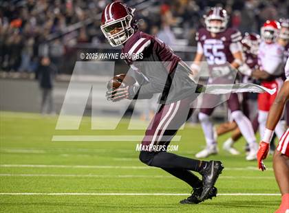 Thumbnail 3 in Carthage @ Athens (UIL 4A D2 Football Region Final) photogallery.