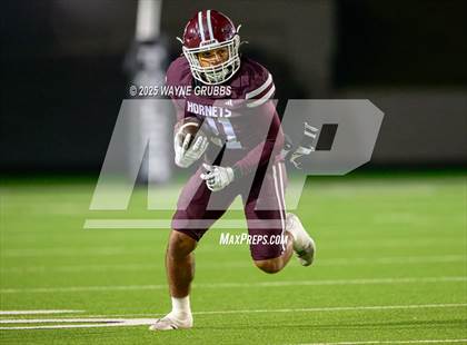 Thumbnail 1 in Carthage @ Athens (UIL 4A D2 Football Region Final) photogallery.