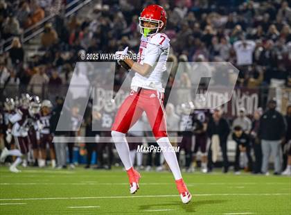 Thumbnail 1 in Carthage @ Athens (UIL 4A D2 Football Region Final) photogallery.