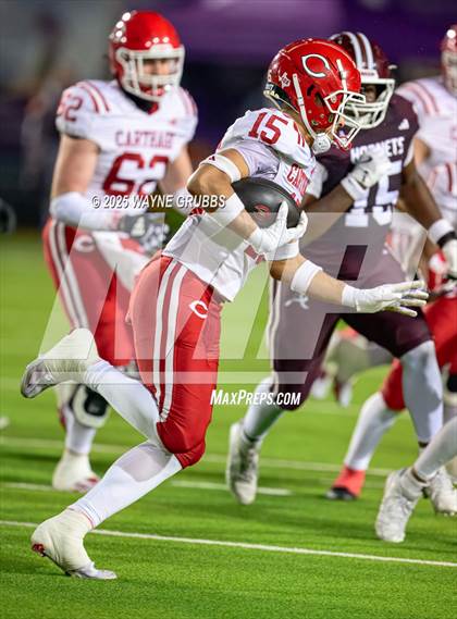 Thumbnail 2 in Carthage @ Athens (UIL 4A D2 Football Region Final) photogallery.