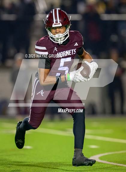 Thumbnail 3 in Carthage @ Athens (UIL 4A D2 Football Region Final) photogallery.