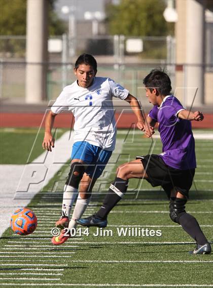 Thumbnail 2 in Chino Valley vs. Blue Ridge (AIA Final) photogallery.