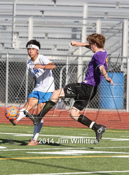 Thumbnail 1 in Chino Valley vs. Blue Ridge (AIA Final) photogallery.