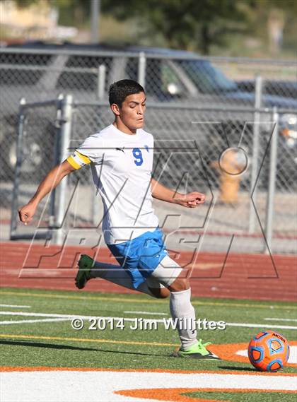 Thumbnail 2 in Chino Valley vs. Blue Ridge (AIA Final) photogallery.