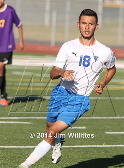 Thumbnail 2 in Chino Valley vs. Blue Ridge (AIA Final) photogallery.