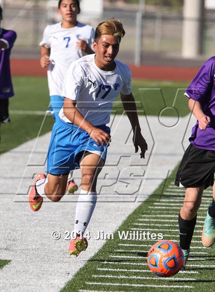 Thumbnail 2 in Chino Valley vs. Blue Ridge (AIA Final) photogallery.