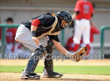 Thumbnail 1 in Etiwanda vs. Glendora (Battle of the Baseline League) photogallery.