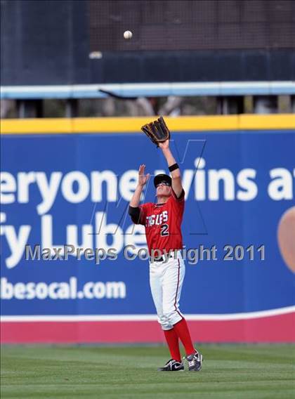 Thumbnail 2 in Etiwanda vs. Glendora (Battle of the Baseline League) photogallery.
