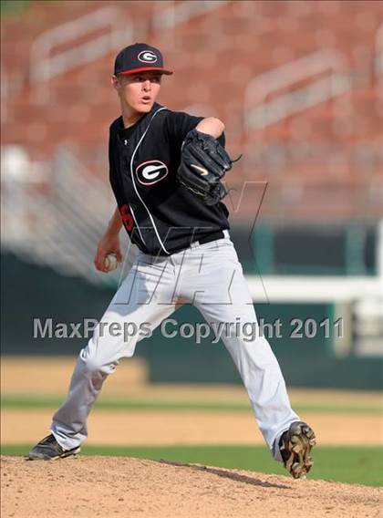 Thumbnail 3 in Etiwanda vs. Glendora (Battle of the Baseline League) photogallery.