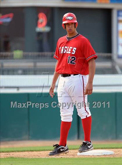 Thumbnail 2 in Etiwanda vs. Glendora (Battle of the Baseline League) photogallery.