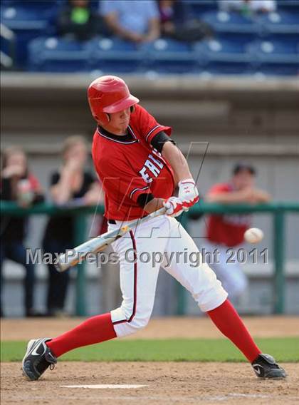 Thumbnail 1 in Etiwanda vs. Glendora (Battle of the Baseline League) photogallery.