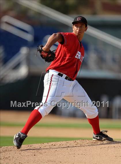 Thumbnail 1 in Etiwanda vs. Glendora (Battle of the Baseline League) photogallery.