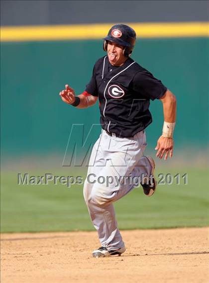Thumbnail 1 in Etiwanda vs. Glendora (Battle of the Baseline League) photogallery.