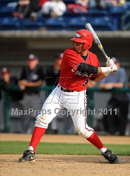 Thumbnail 1 in Etiwanda vs. Glendora (Battle of the Baseline League) photogallery.