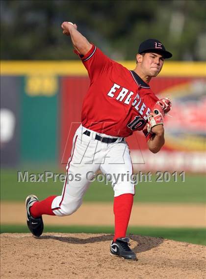 Thumbnail 2 in Etiwanda vs. Glendora (Battle of the Baseline League) photogallery.