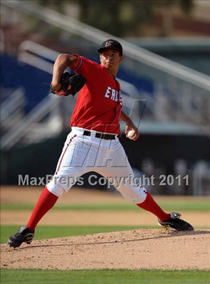 Thumbnail 2 in Etiwanda vs. Glendora (Battle of the Baseline League) photogallery.