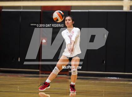 Thumbnail 3 in James Logan vs. California (CIF NCS D1 Quarterfinal) photogallery.