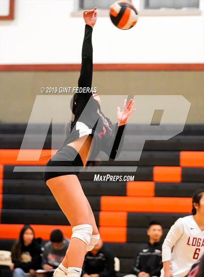 Thumbnail 3 in James Logan vs. California (CIF NCS D1 Quarterfinal) photogallery.