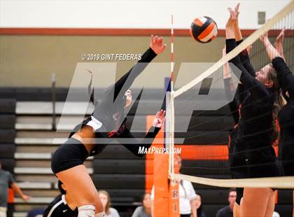 Thumbnail 1 in James Logan vs. California (CIF NCS D1 Quarterfinal) photogallery.