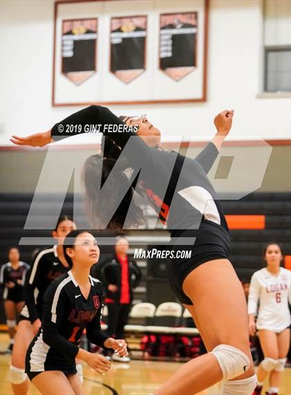 Thumbnail 1 in James Logan vs. California (CIF NCS D1 Quarterfinal) photogallery.
