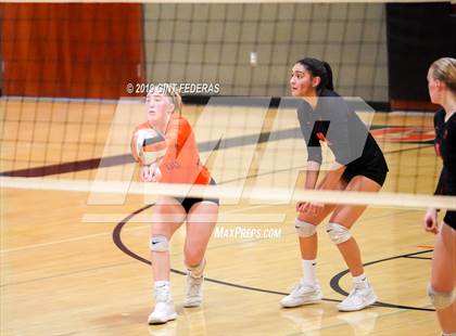 Thumbnail 3 in James Logan vs. California (CIF NCS D1 Quarterfinal) photogallery.