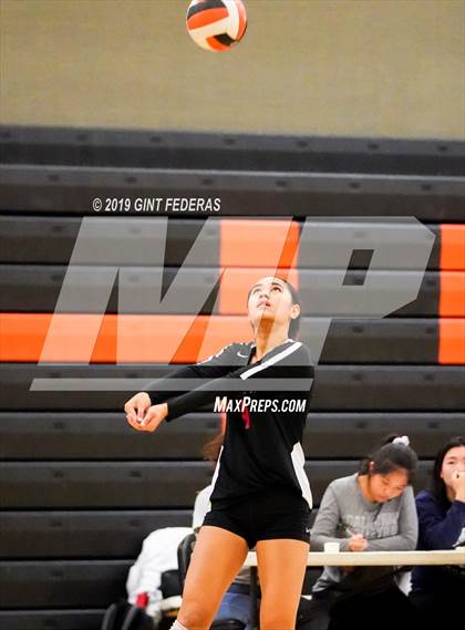 Thumbnail 3 in James Logan vs. California (CIF NCS D1 Quarterfinal) photogallery.