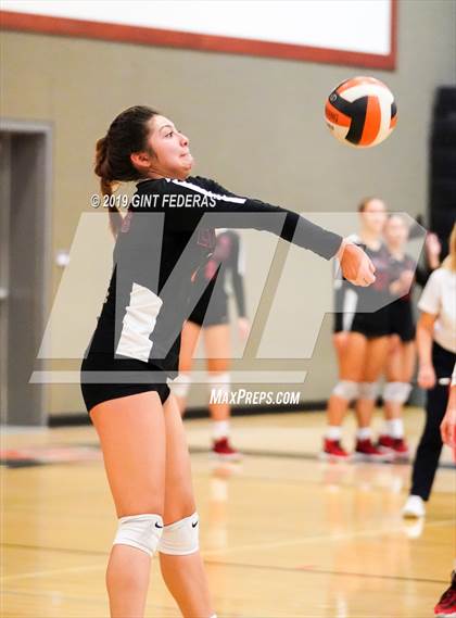 Thumbnail 1 in James Logan vs. California (CIF NCS D1 Quarterfinal) photogallery.