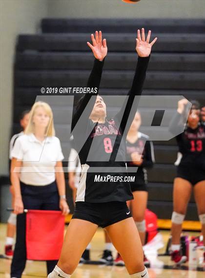 Thumbnail 1 in James Logan vs. California (CIF NCS D1 Quarterfinal) photogallery.