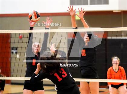 Thumbnail 2 in James Logan vs. California (CIF NCS D1 Quarterfinal) photogallery.