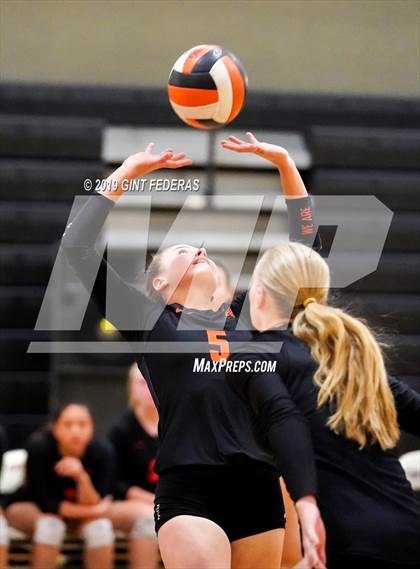 Thumbnail 1 in James Logan vs. California (CIF NCS D1 Quarterfinal) photogallery.