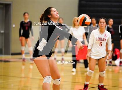 Thumbnail 1 in James Logan vs. California (CIF NCS D1 Quarterfinal) photogallery.
