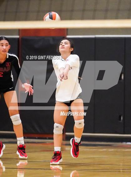 Thumbnail 2 in James Logan vs. California (CIF NCS D1 Quarterfinal) photogallery.