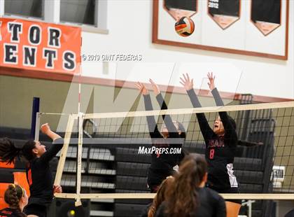 Thumbnail 3 in James Logan vs. California (CIF NCS D1 Quarterfinal) photogallery.