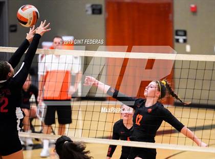 Thumbnail 2 in James Logan vs. California (CIF NCS D1 Quarterfinal) photogallery.