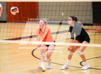 Thumbnail 2 in James Logan vs. California (CIF NCS D1 Quarterfinal) photogallery.