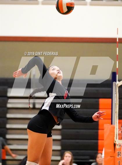 Thumbnail 3 in James Logan vs. California (CIF NCS D1 Quarterfinal) photogallery.