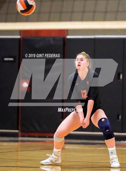 Thumbnail 3 in James Logan vs. California (CIF NCS D1 Quarterfinal) photogallery.