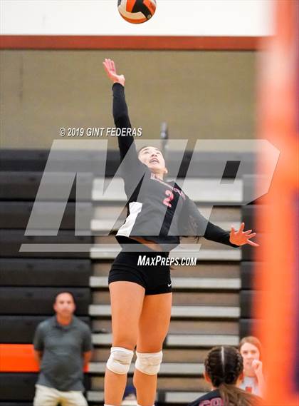 Thumbnail 1 in James Logan vs. California (CIF NCS D1 Quarterfinal) photogallery.
