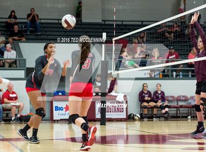 Thumbnail 2 in Atkins @ Perryville photogallery.