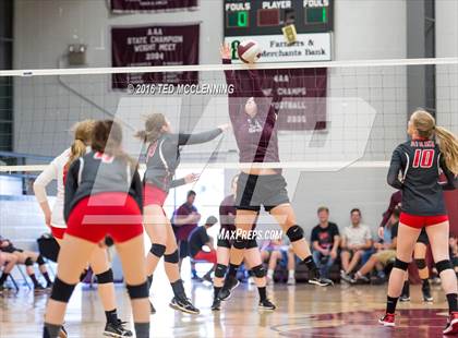 Thumbnail 2 in Atkins @ Perryville photogallery.