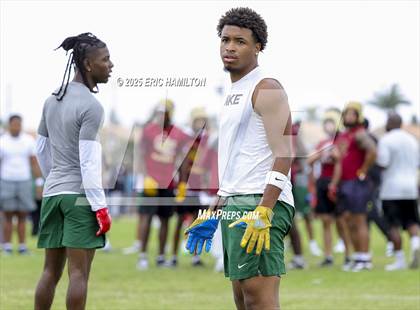 Thumbnail 3 in Long Beach Poly vs Oaks Christian (Battle at the Beach) photogallery.