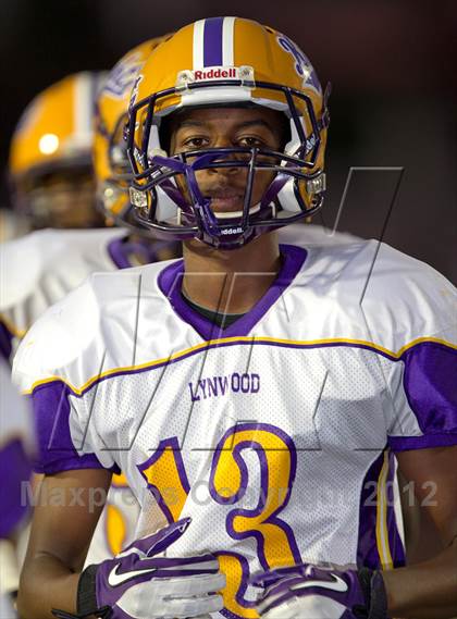 Thumbnail 2 in Los Alamitos vs. Lynwood photogallery.