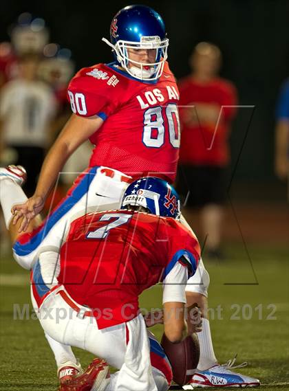 Thumbnail 3 in Los Alamitos vs. Lynwood photogallery.