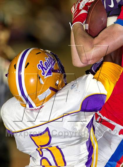Thumbnail 3 in Los Alamitos vs. Lynwood photogallery.
