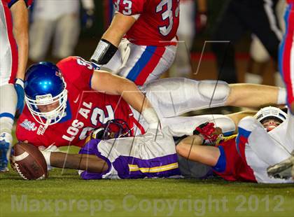 Thumbnail 2 in Los Alamitos vs. Lynwood photogallery.